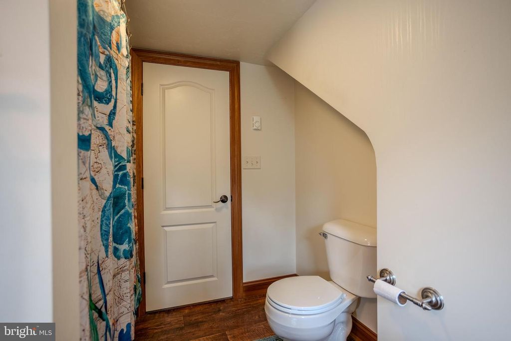 395 GREEN SPRINGS RD, Hanover, PA 17331