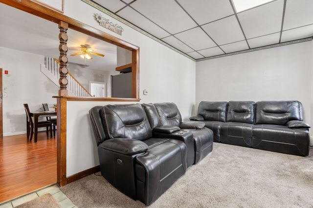 134 Commonwealth Ave, Worcester, MA 01604