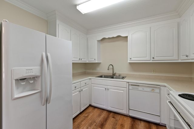 116 Northwest Cir., Hattiesburg, MS 39401