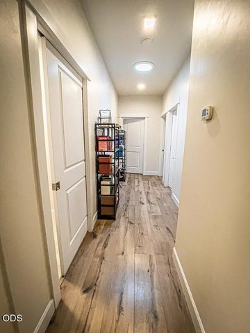 250 Oak Knoll, Jacksonville, OR 97530