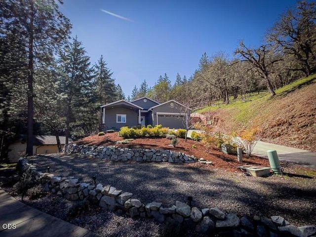 250 Oak Knoll, Jacksonville, OR 97530