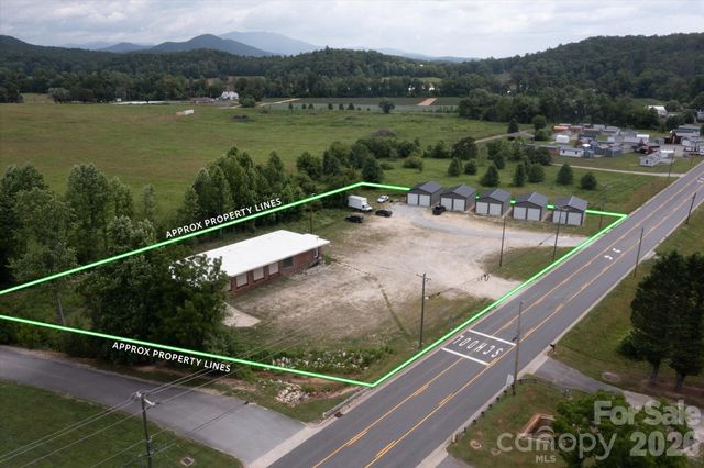 2324 Us 70 Highway, Marion, NC 28752