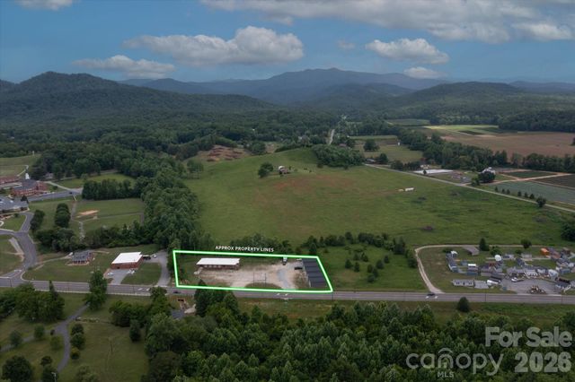 2324 Us 70 Highway, Marion, NC 28752