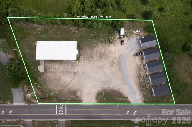 2324 Us 70 Highway, Marion, NC 28752