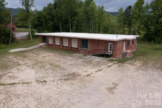 2324 Us 70 Highway, Marion, NC 28752