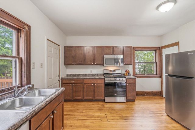 2427 Ilion Avenue N, Minneapolis, MN 55411