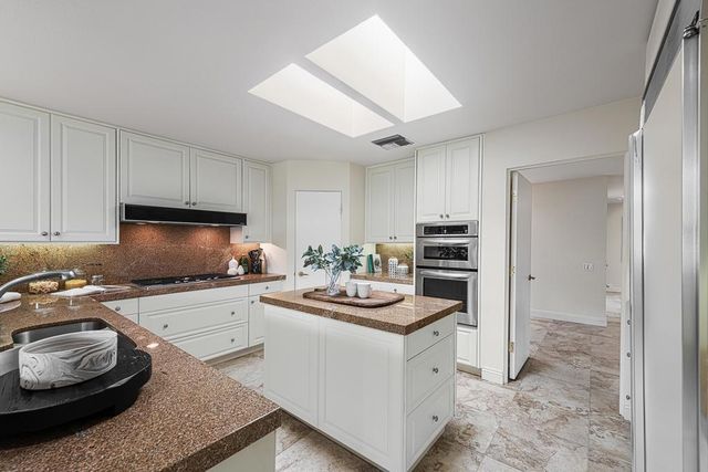 7 Creekside Drive, Rancho Mirage, CA 92270