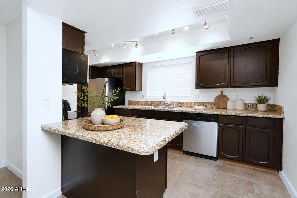 3031 N CIVIC CENTER Plaza 145, Scottsdale, AZ 85251 — photo 3