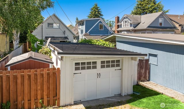 1911 RUCKER Avenue, Everett, WA 98201