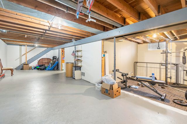 500 Pinetree Drive, Trail Creek, IN 46360