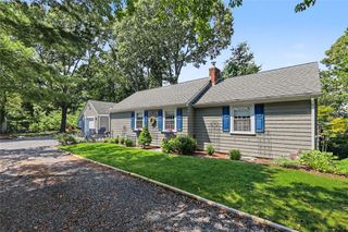 75 Princes Hill Avenue, Barrington, RI 02806