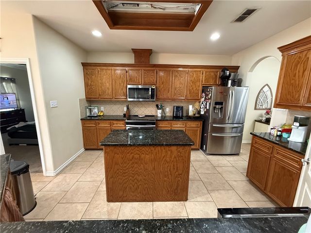 6917 Boardwalk Ave, Corpus Christi, TX 78414