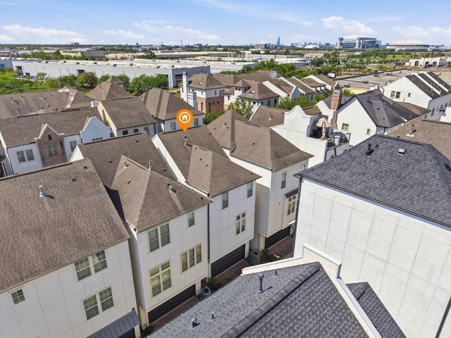 9427 London Bridge Station, Houston, TX 77045