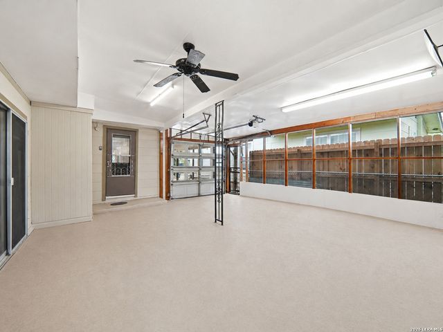 2323 Hiawatha, San Antonio, TX 78210