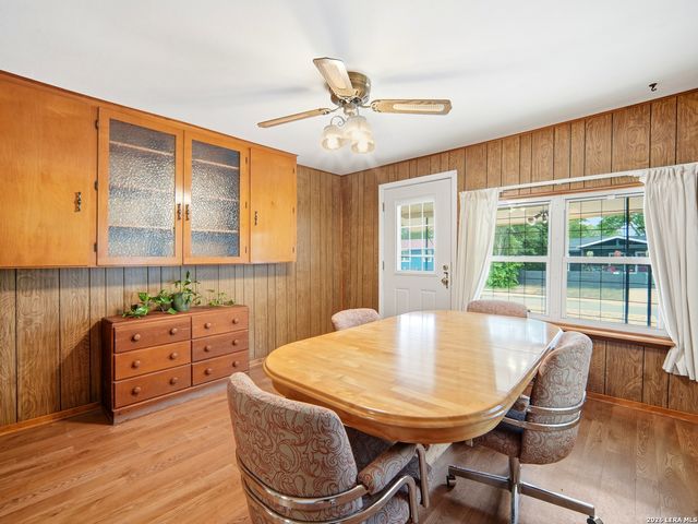 2323 Hiawatha, San Antonio, TX 78210