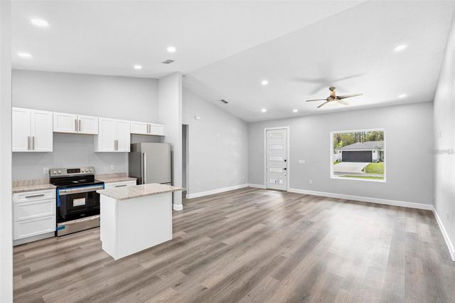 2379 8TH AVENUE, Deland, FL 32724