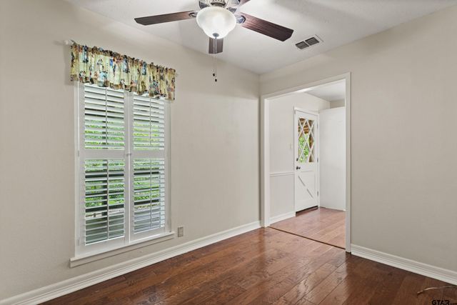 1628 Leisure Ln., Hideaway, TX 75771