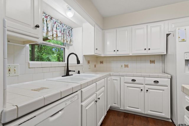 1628 Leisure Ln., Hideaway, TX 75771