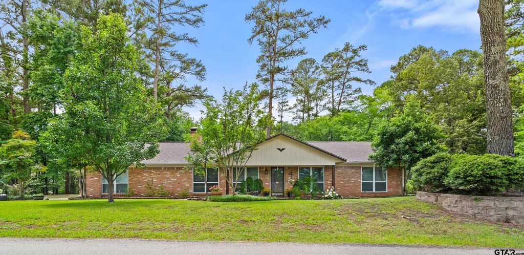 1628 Leisure Ln., Hideaway, TX 75771