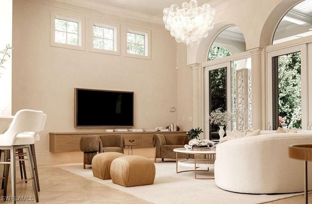 15627 Villoresi WAY, Naples, FL 34110