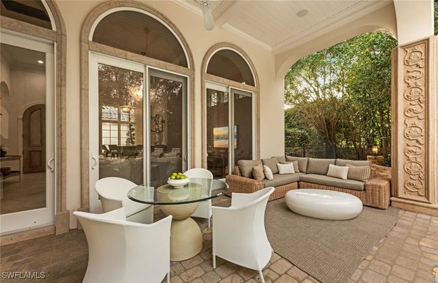 15627 Villoresi WAY, Naples, FL 34110