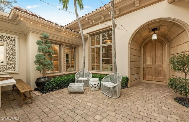 15627 Villoresi WAY, Naples, FL 34110