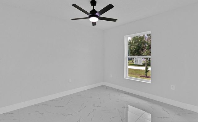 8616 100th Avenue, Vero Beach, FL 32967
