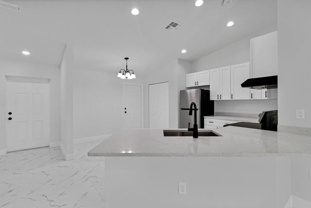 8616 100th Avenue, Vero Beach, FL 32967