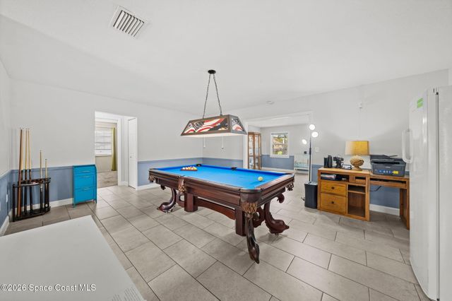 997 Boeing Street NE, Palm Bay, FL 32907