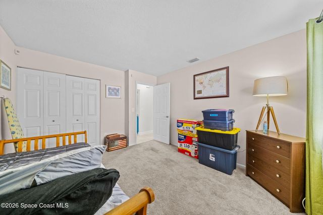 997 Boeing Street NE, Palm Bay, FL 32907