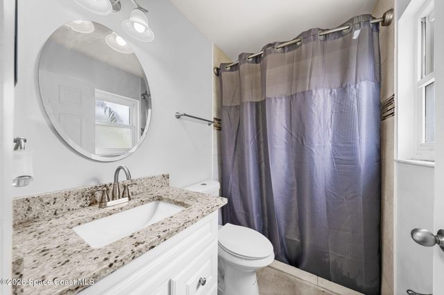 997 Boeing Street NE, Palm Bay, FL 32907