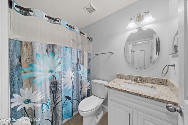 997 Boeing Street NE, Palm Bay, FL 32907