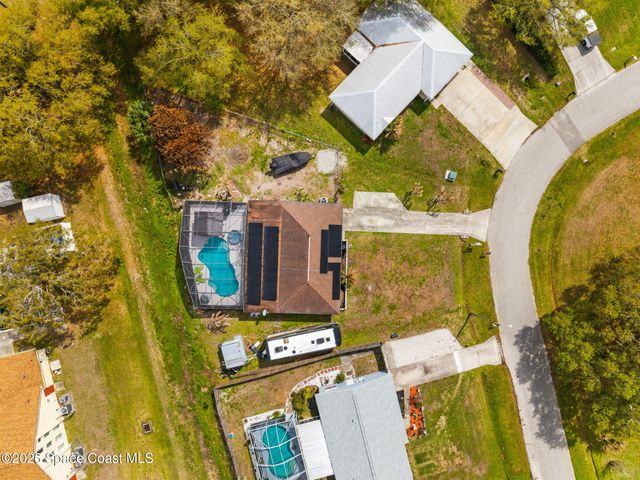 997 Boeing Street NE, Palm Bay, FL 32907