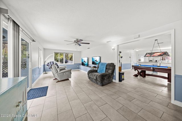 997 Boeing Street NE, Palm Bay, FL 32907