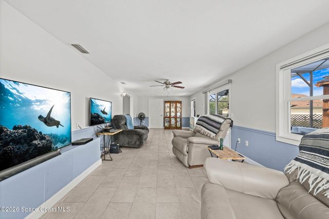 997 Boeing Street NE, Palm Bay, FL 32907