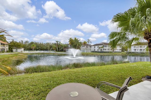 113 Cypress Point Drive, Palm Beach Gardens, FL 33418