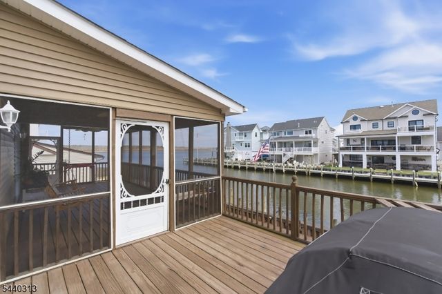 1215 Niihau Dr, Lacey Twp., NJ 08731