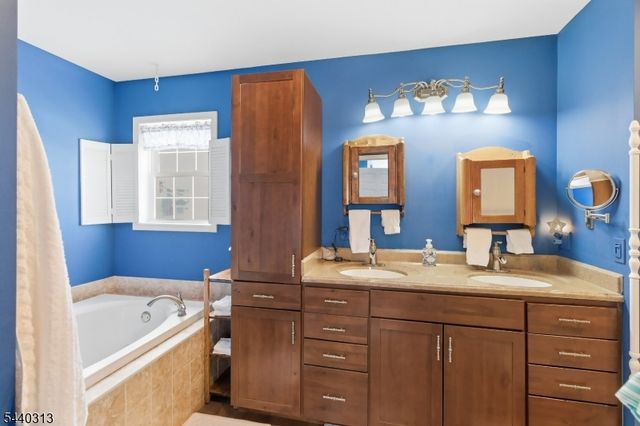 1215 Niihau Dr, Lacey Twp., NJ 08731
