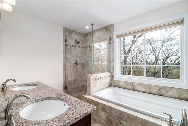 12 Cree Trail, Shelton, CT 06484