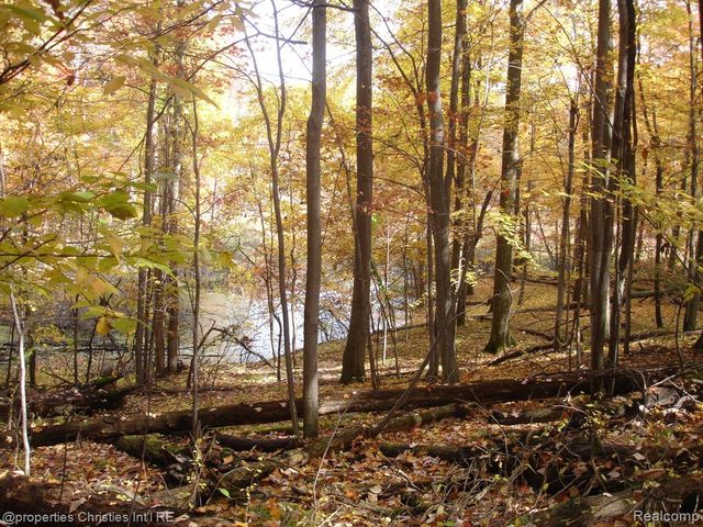 1451 Barrwood Trail, Oxford, MI 48371