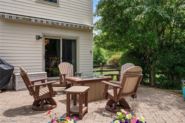 9569 Graystone Lane, Mentor, OH 44060