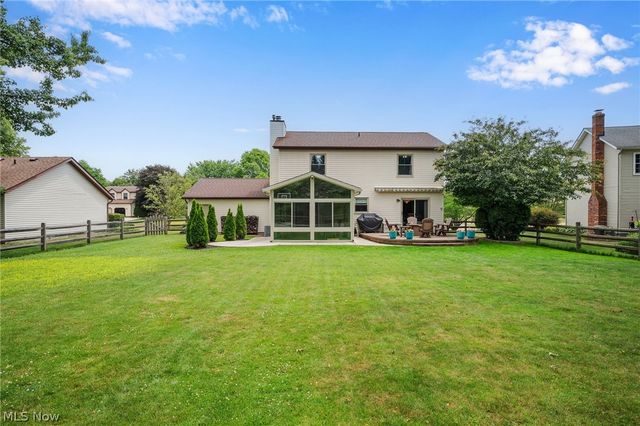9569 Graystone Lane, Mentor, OH 44060