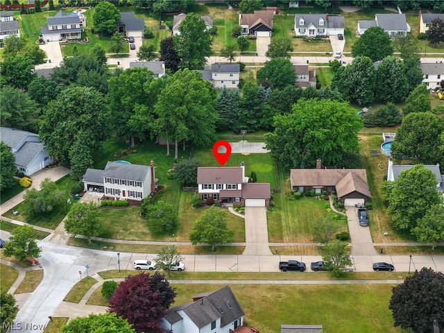 9569 Graystone Lane, Mentor, OH 44060