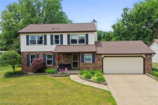 9569 Graystone Lane, Mentor, OH 44060