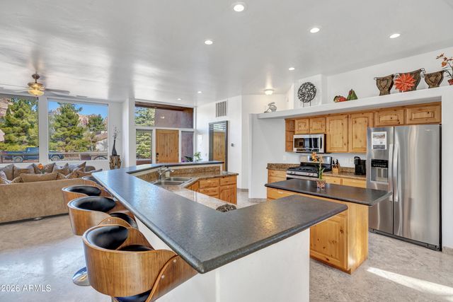 105 MEADOW LARK Lane, Sedona, AZ 86336