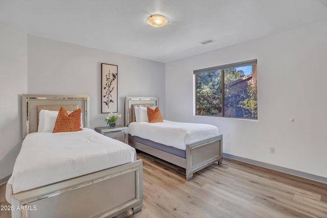 105 MEADOW LARK Lane, Sedona, AZ 86336