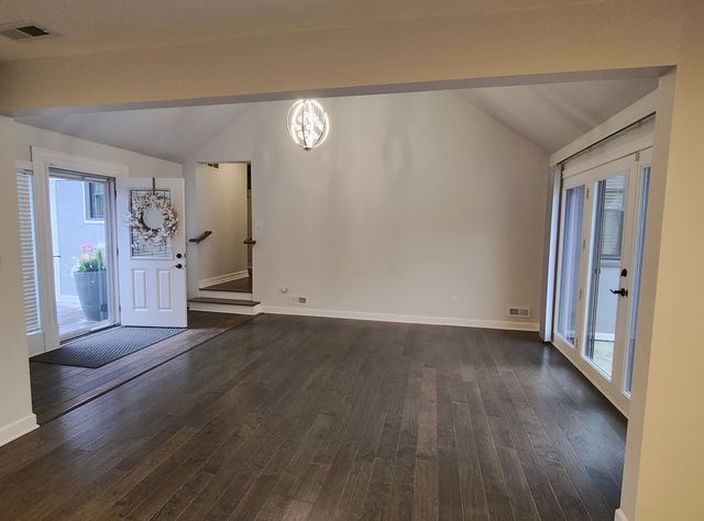 544 W 58th Place, Hinsdale, IL 60521