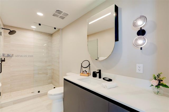 580 72nd Street 1708, Miami Beach, FL 33141