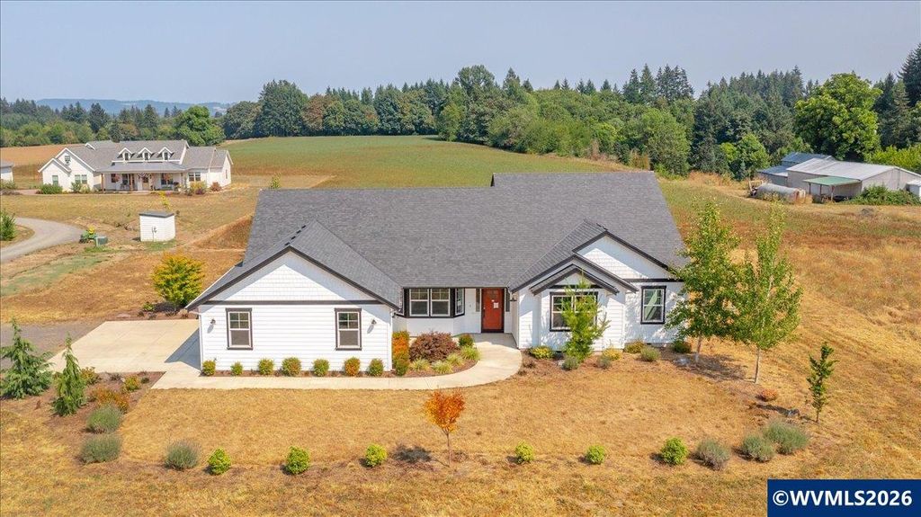 Image 1 of property listing at 3670 NW Westside Rd, Mcminnville, OR 97128