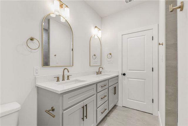 877 Double Mountain Road, College Station, TX 77845